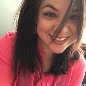 Meet your Posher, Christin